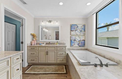 Luxury Private Beachfront Retreat Pool Game Room - Foto 50