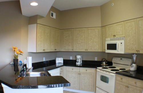 WQR Private Rentals No Resort Pool Access - Photo 7