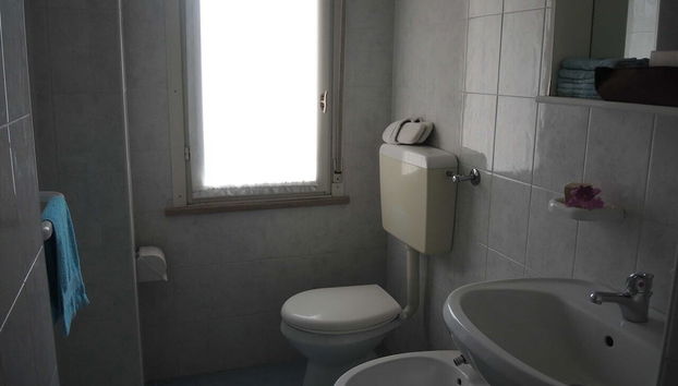 Badezimmerausstattung