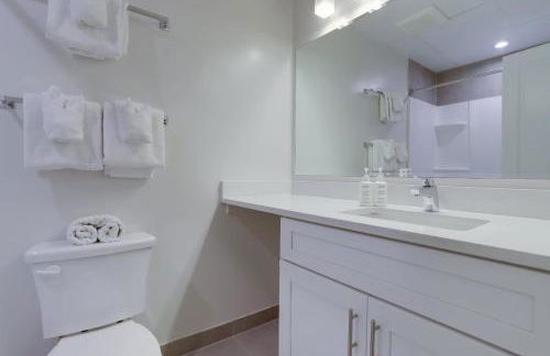 Sojourn Randolph Towers #204 - Foto 30