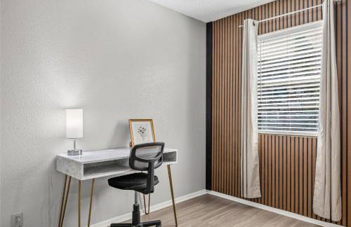 Cozy Modern Oasis near UT - Photo 22