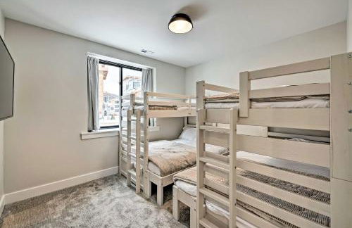 Newly-Built Lakeside Gem with Community Perks! - Foto 25