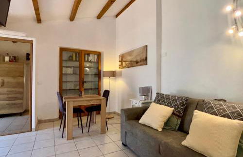 Studio 2 personnes - climatisé, terrasse, parking - Foto 6