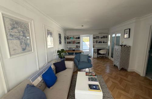Cozy 1 Bed flat with Terrace close to Portobello - Photo 1