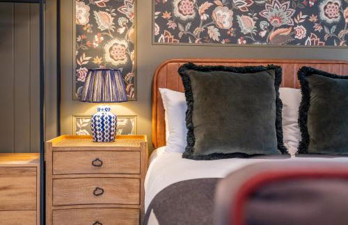 The Falcon - Foto 57