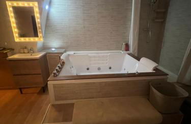 Loft ravissant 45m2 Jacuzzi RVB NIGHT 2 ÉTABLISSEMENT FERMÉ DÉFINITIVEMENT - Foto 17