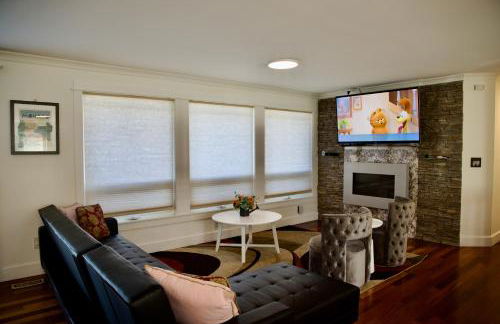 Scenic Lake View Home - Foto 10