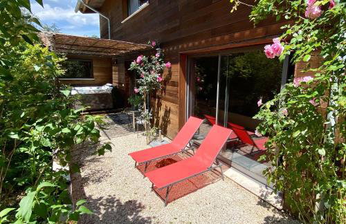 Loft Bike & Chill Mont Ventoux - Jacuzzi - Local vélos - Foto 2