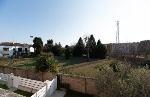 GuestHost- Exclusive Villa with Private Garden - Foto 40