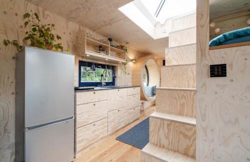 Hausboot AHOI hochwertiges Hausboote mit großer Terrasse und Kamin - Foto 4