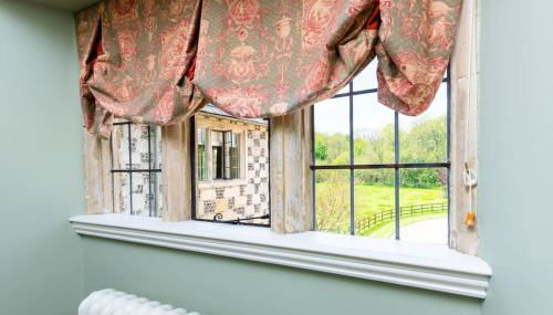 Manor Estate - Two Accommodation Wings - Sleeps 14 - Foto 2