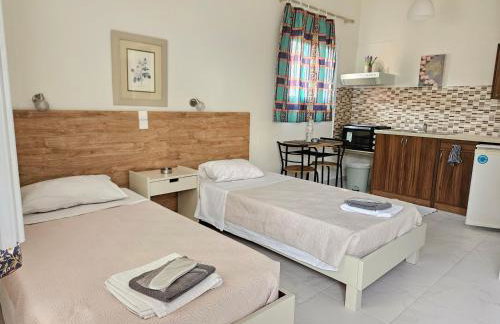 Lora Apartments & Studios with Balcony in Ipsos Corfu - Photo 11