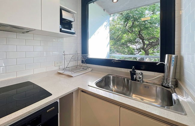 Urban Retreat Elegant Modern Apartment With Balcony in Villa del Parque - Foto 24