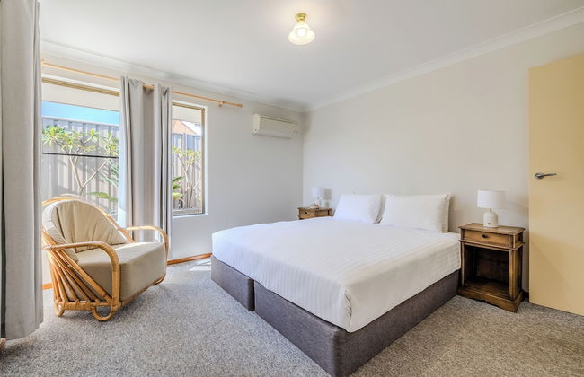 Morning Light Beach House - Photo 7