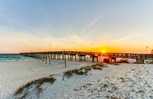 14th-floor oceanfront condo with ocean view pool & hot tub access WiFi & W&D - Foto 17
