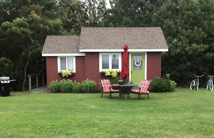 Serene Tiny House with a Big Charm for Glamping in Virginia - Photo 16