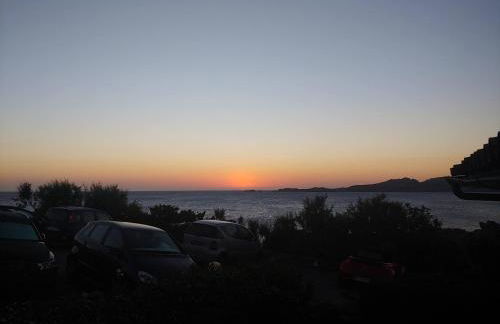 CASA MUGHETTO R5055 WiFi, seafront, private sea access, swimming pool - Foto 23