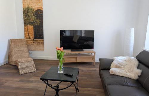 Winzervilla Kammerhof - 3x stilvolle & geräumige FeWos mit Moselblick, 2-12 Gäste buchbar, direkt am Moselradweg - Foto 1