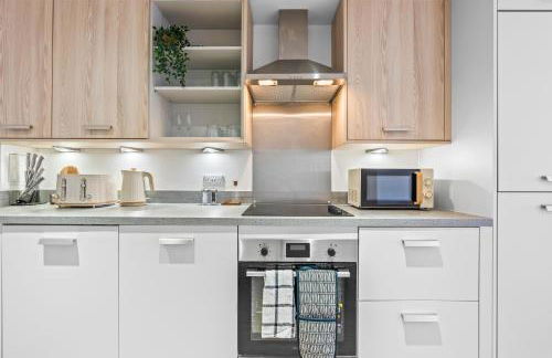 Elite & Elegant 1-Bed City Apartment, Wi-Fi & Netflix, Accommodates 6 - Foto 9