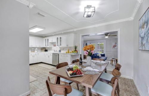 Magnificent Pool House in the Heart of Tampa - Sleeps 10 - Foto 24