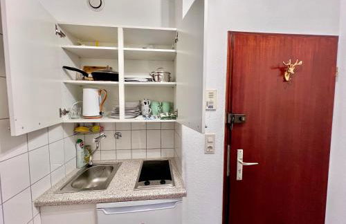 Stylish, Cozy & Quiet Apartment with one and half rooms in District 1 - Foto 20