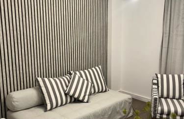 Metropolitan Complex Apartment-next to Metropolitan Hospital,Karaiskaki,Sef - Foto 1