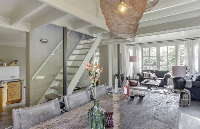 Luxury Villa in De Pier With Sauna - Photo 15