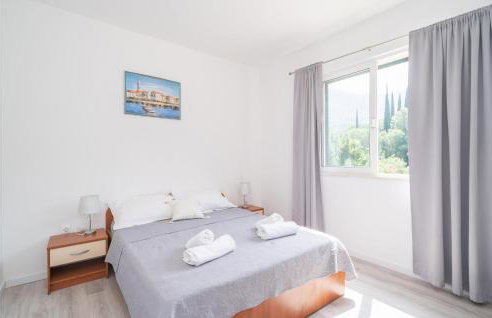 Gorgeous Apartment In Dubrovnik - Photo 18