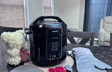 Luxury 3 BedRoom Apartment with Private Entrance plus Free Parking - Foto 52