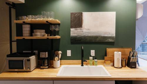 "The Perch" Elevated Woodsy Modern Stay w/ Hot Tub - Foto 2, Other