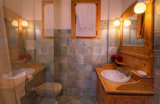 Typical Cottage in Bellamonte Italy With Bubble Bath - Foto 40
