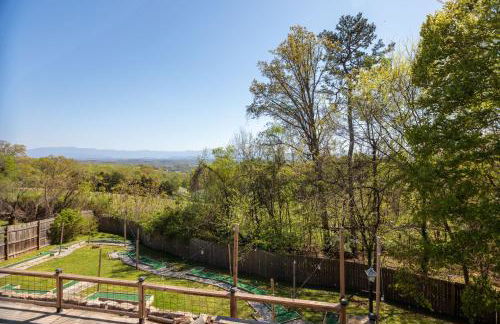 Hot Tub and Mini Golf Mtn-View Haven in Kodak! - Foto 39