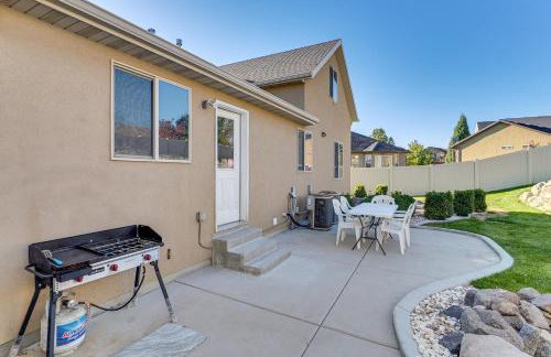 Hike, Golf and Ski Family Home in South Jordan - Foto 26