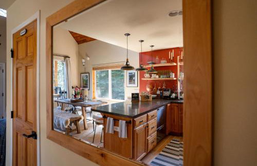 Riverfront Chalet Near Skiing, Lakes, Mtns & Leavenworth - Foto 14