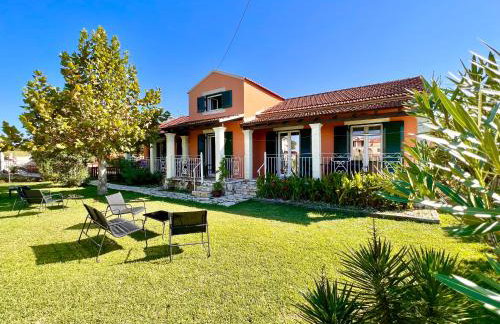 Asteraki Beach House by DadoVillas - Foto 13