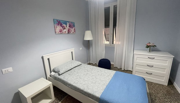 LOVENEST - Genoa Old Town - Best Price Apartment Near the Aquarium - Foto 5, Habitación