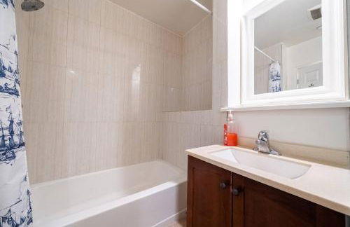 40 ppl 2 houses 13 Bedrooms btw Disney Hollywd - Foto 6