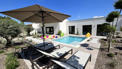 Villas de Provence - Maison avec piscine chauffée "Nirvana Pop Art" - Photo 1, Garden, sunbed, Garden view