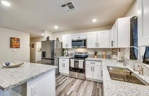 Golf, Game, Hike, Fish and Relax Mohave Valley Gem - Foto 7