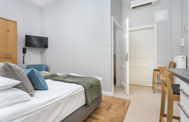 Venetian House Market Square Aparthotel - Photo 35