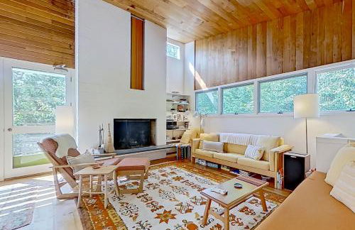 Base Camp 32 - Foto 1