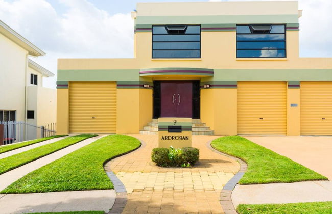 Zenhouse Retreat 5BR Homey Haven Pool Office - Foto 50