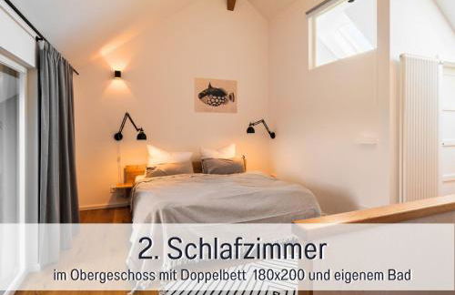 Landloft Linum - Ausgebaute Scheune mit Aussicht, Naturpool, Kamin, Sauna, Luxusausbau, handverlesene MidCentury Möbel & Kunst - Photo 26