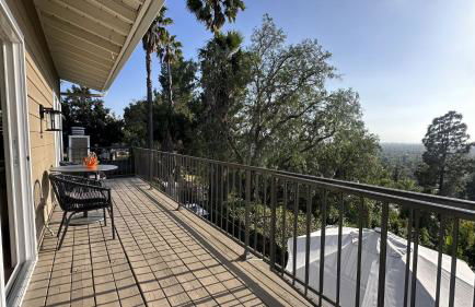 Panorama Tropical Resort & Spa with Sunset City View - Foto 39