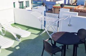 Blue House - Photo 32