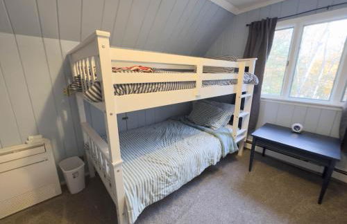 Sebago Lake Family Escape - sandy beach - swim - hike - ski - Foto 28