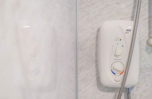 Monicas Apartment Lovely ground floor 2 bedroom serviced apartment - Foto 30