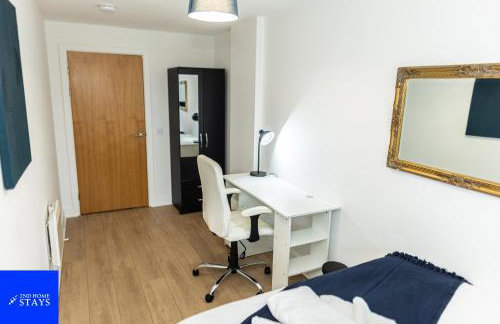 2ndHomeStays-Digbeth-B12 I Large Stylish 2-Bed Apartment I Ensuite I Sleeps 6 I Free Parking & WiFi I Perfect for Work Stays, Relocations & Holiday I Near Birmingham Project Sites & Attractions - Foto 59