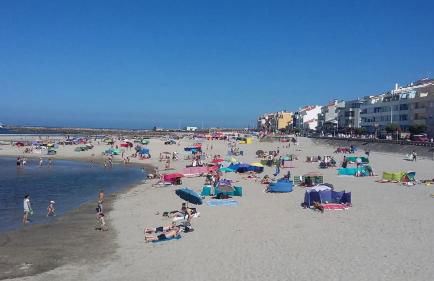 Apartamentos Turísticos Vila Praia - Foto 35