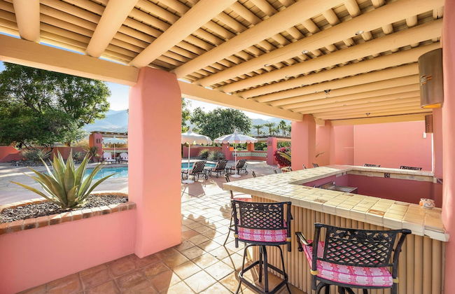 The Pond Estate by Avantstay Maximalist Designer Compound w/ 2 Casitas, Indoor + Outdoor Pools, Tennis Court, & Gorgeous Mountain Views 12k Sqft - Foto 72